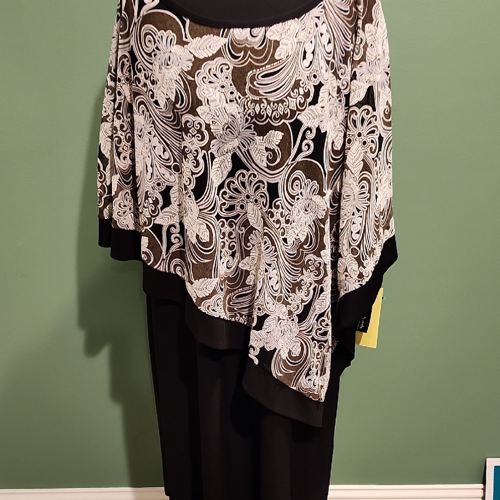 R&M Richards Black and Gold Dress
